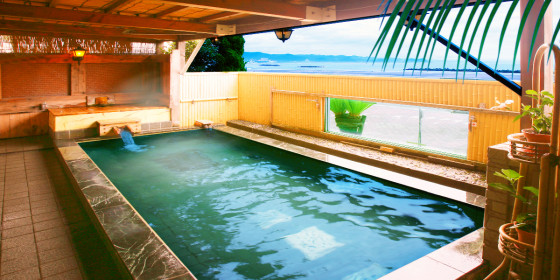 鴨川ユニバースホテル