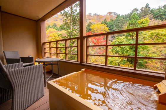 塩の湯温泉 蓮月